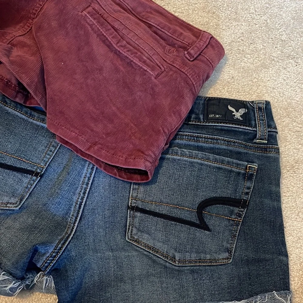 Denim shorts - Picture 4 of 4